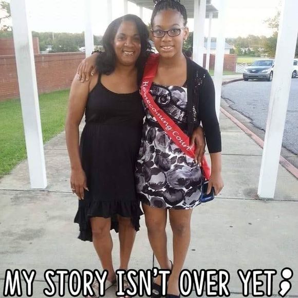 Meet your Posher, Delphine - Picture 1 of 1